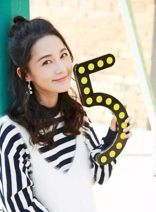 楚乔转李沁花絮,李沁甜蜜互动，幕后故事曝光